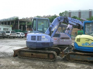 Гусеничный экскаватор Hitachi EX55